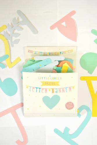 letterbanner pastel